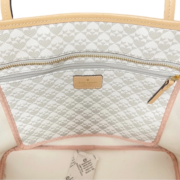 Kate Spade New York 'Margareta' Penn Place Shopper Tote Bag in Black & White - Picture 4 of 16